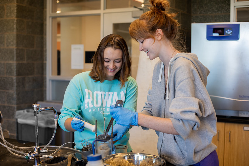 52469445097_4f80c6bebc_c